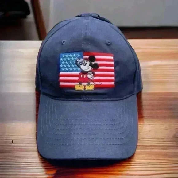 Disney Store NWT youth adjustable Mickey Salutes America baseball cap. - Picture 3 of 3